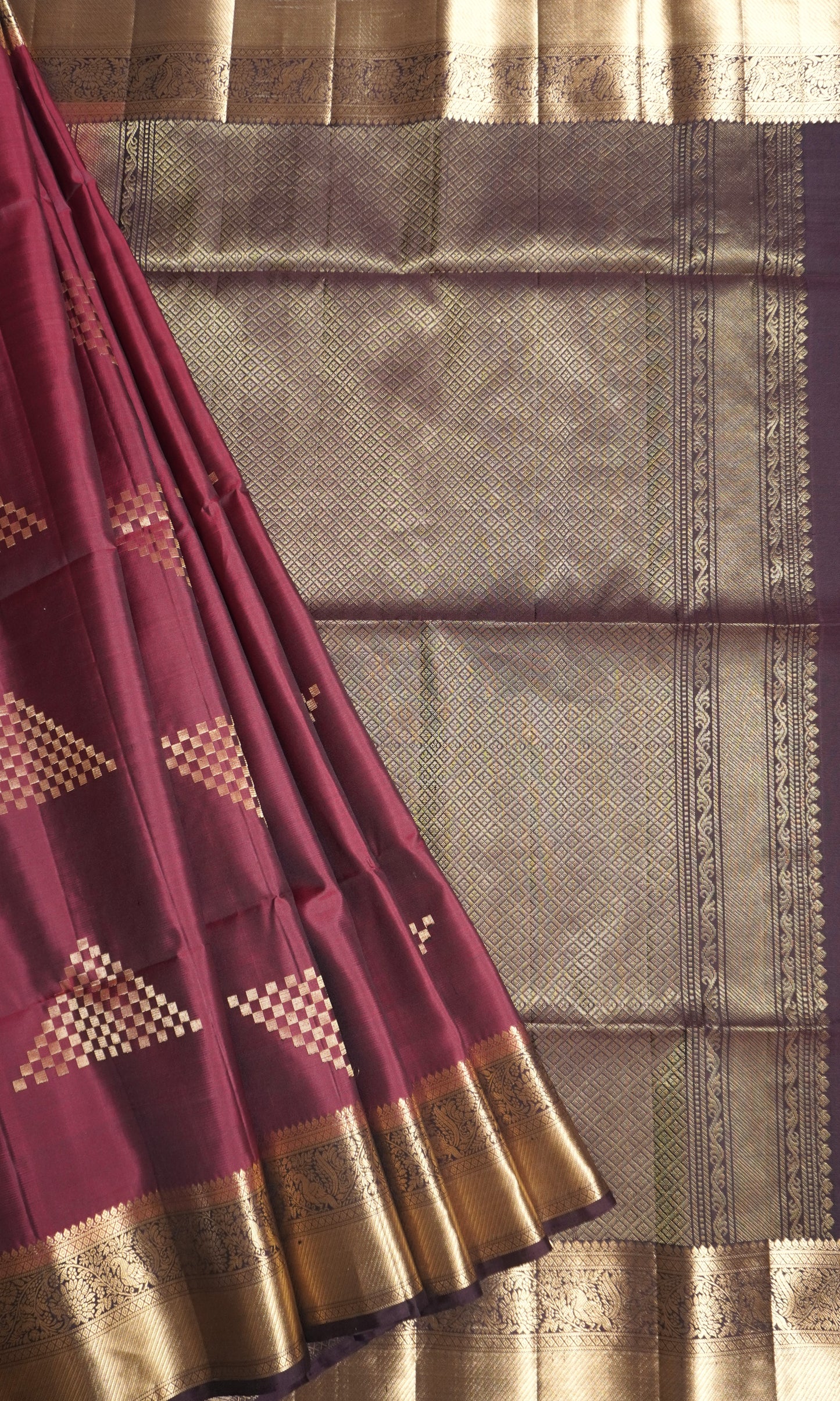 Wine & Deep Maroon Handloom Kanchipuram Soft Silk Saree