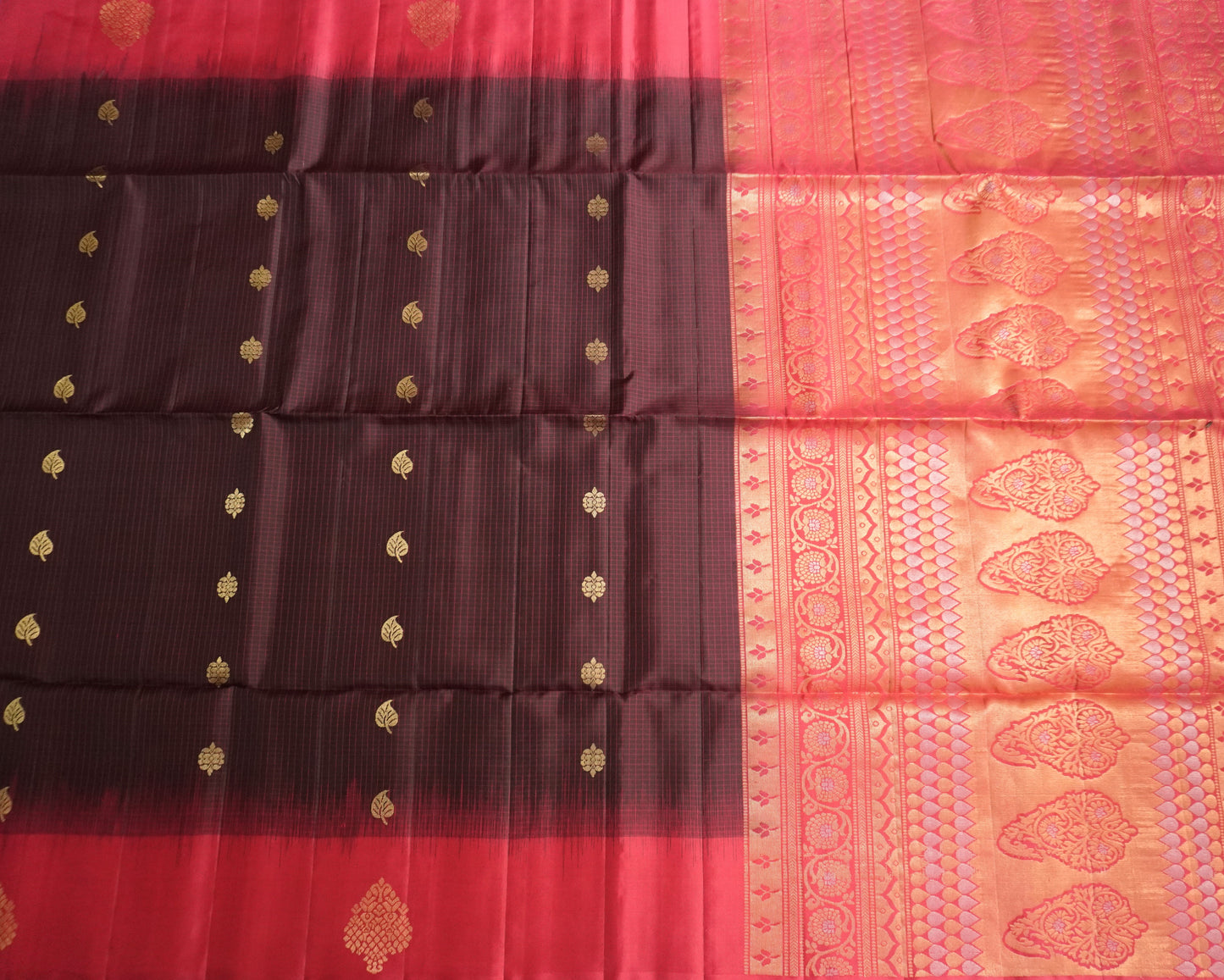 Wine & Rani Pink Handloom Kanchipuram Soft Silk Saree with Zari Checks