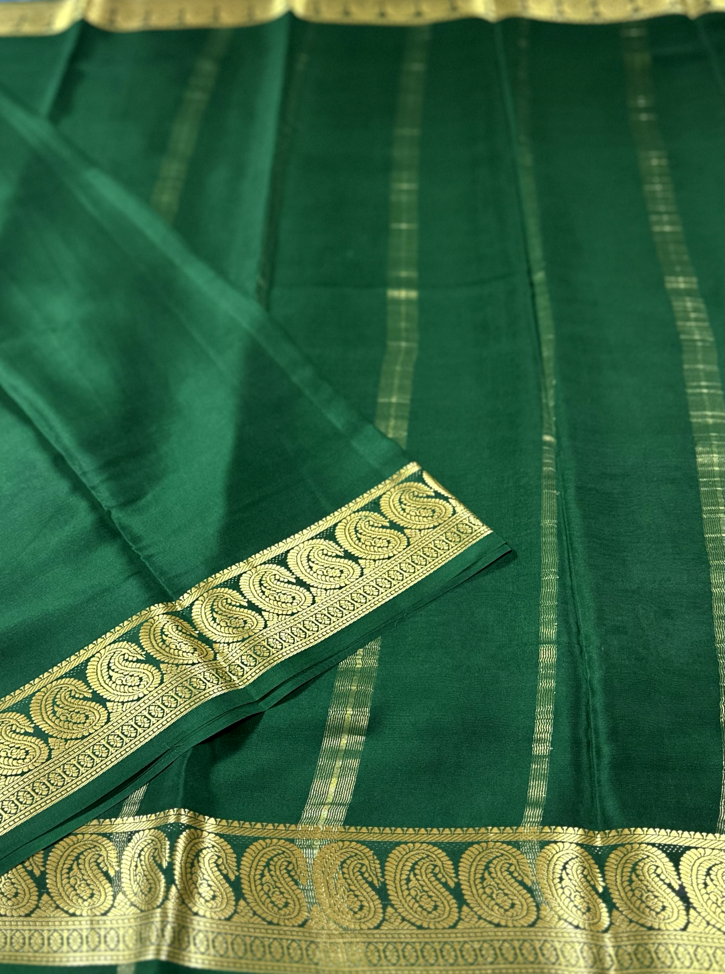 Green Pure Silk Mysore Crepe Saree With Mango Border