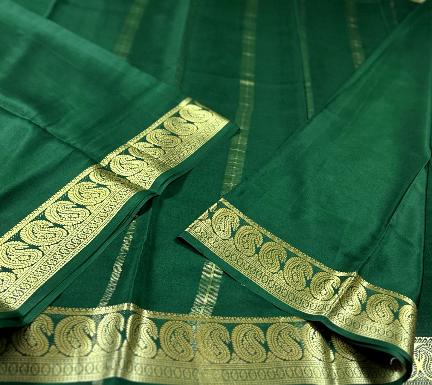 Green Pure Silk Mysore Crepe Saree With Mango Border