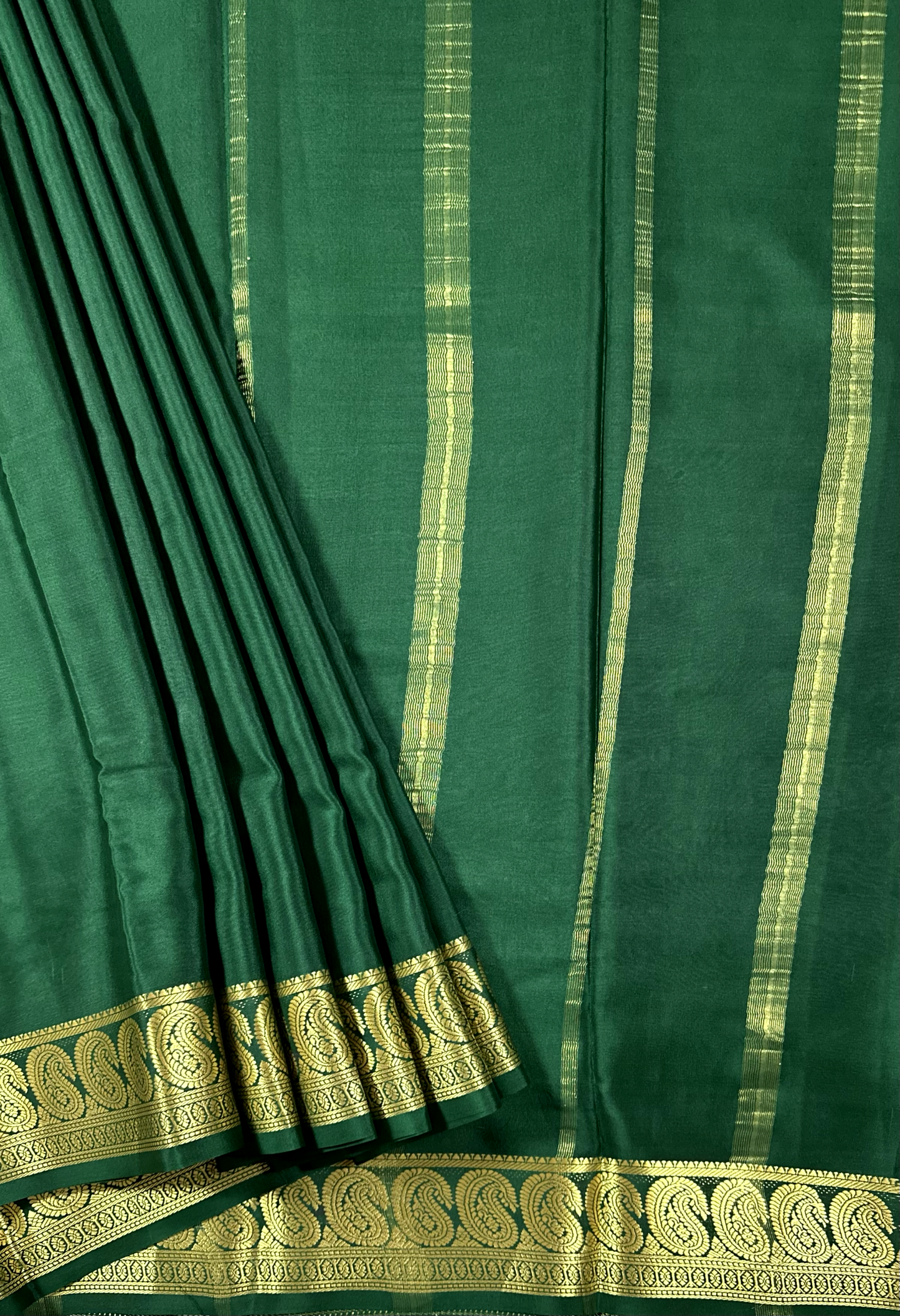 Green Pure Silk Mysore Crepe Saree With Mango Border