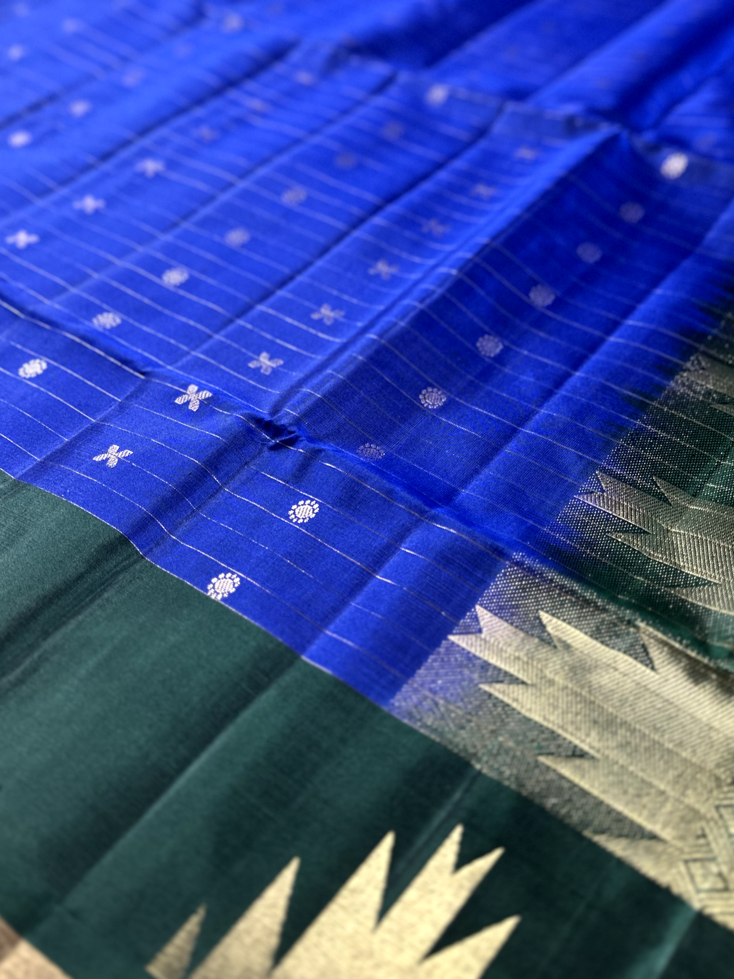 Royal Blue Handloom Kanchipuram Soft Silk Saree