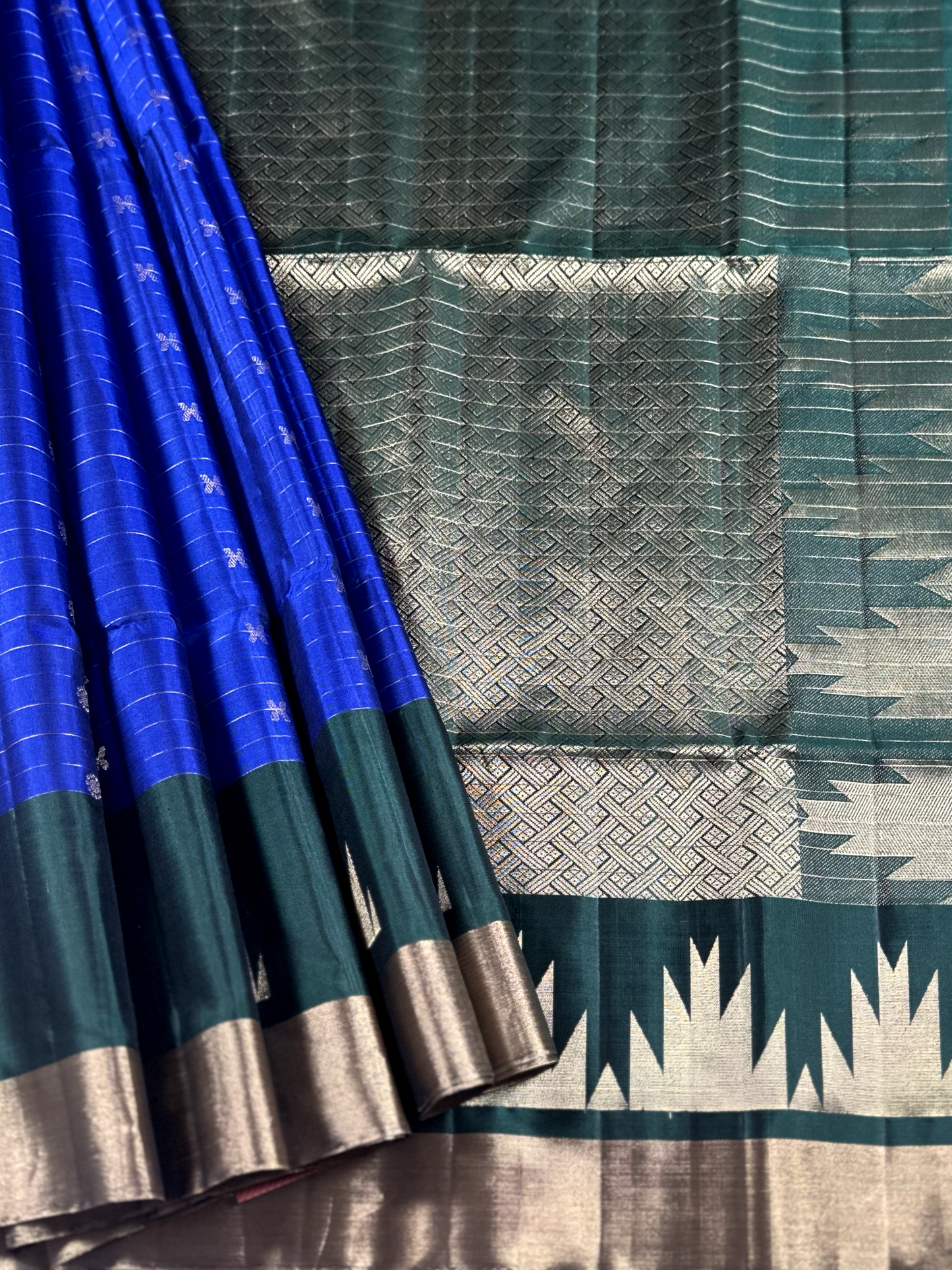 Royal Blue Handloom Kanchipuram Soft Silk Saree