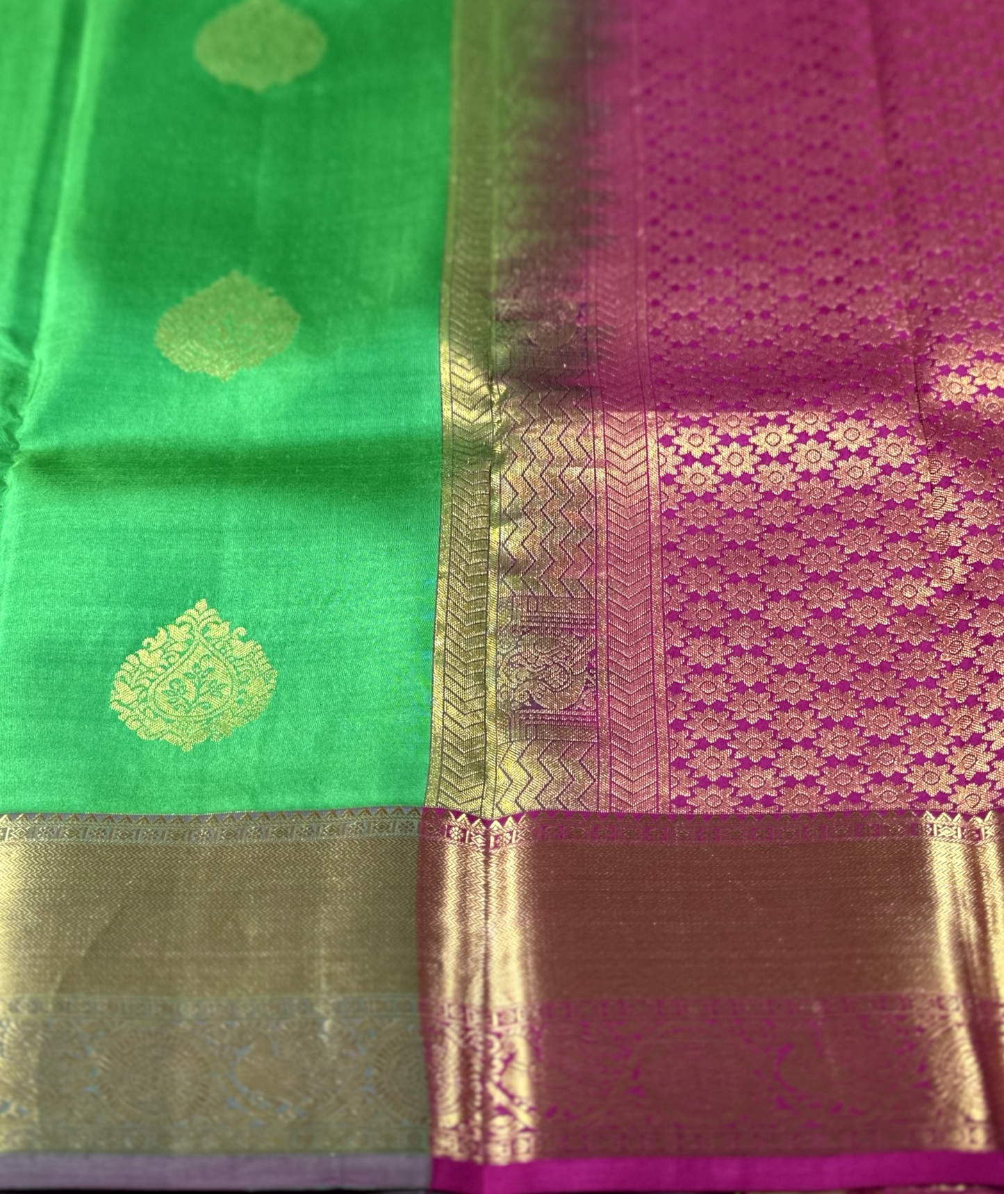 Parrot Green & Rani Pink Kanchipuram Pure Silk Saree