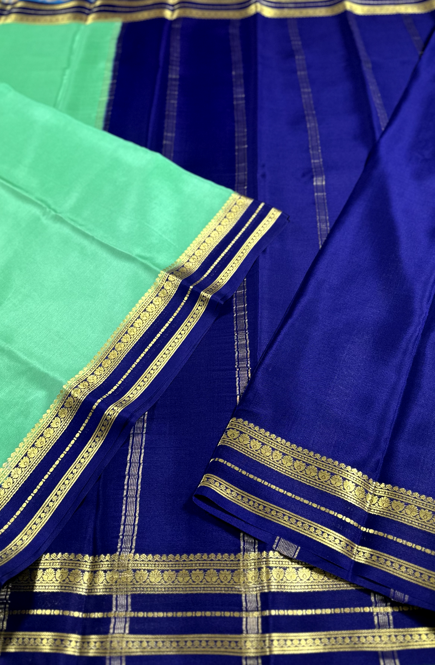 Sea Green & Blue Pure Silk Mysore Crepe Saree With Piping Boarder