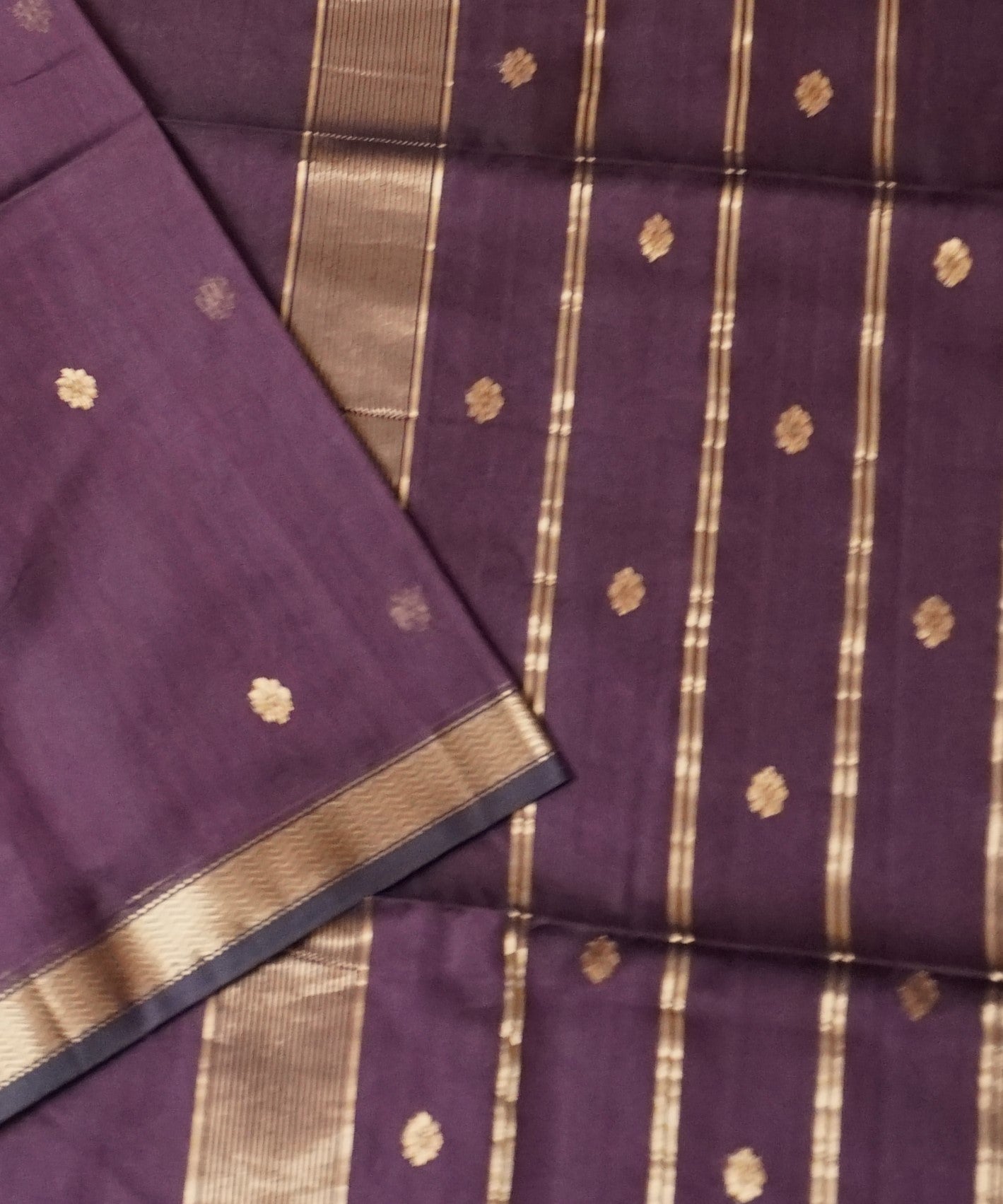 Brown Maheshwari Silk Cotton Saree