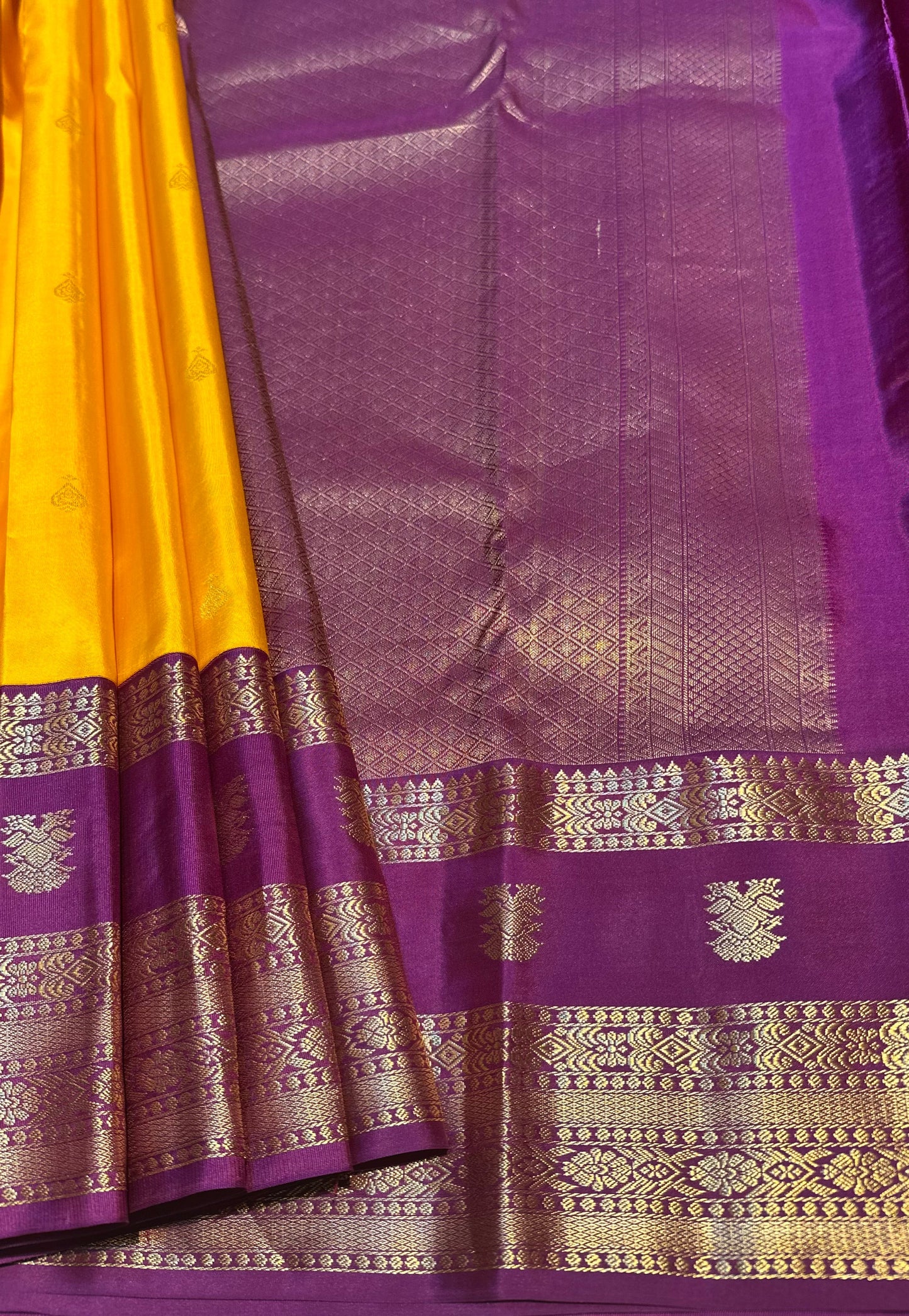 Yellow & Purple Handloom Kanchipuram Pure Silk Saree with Kuttu Jari