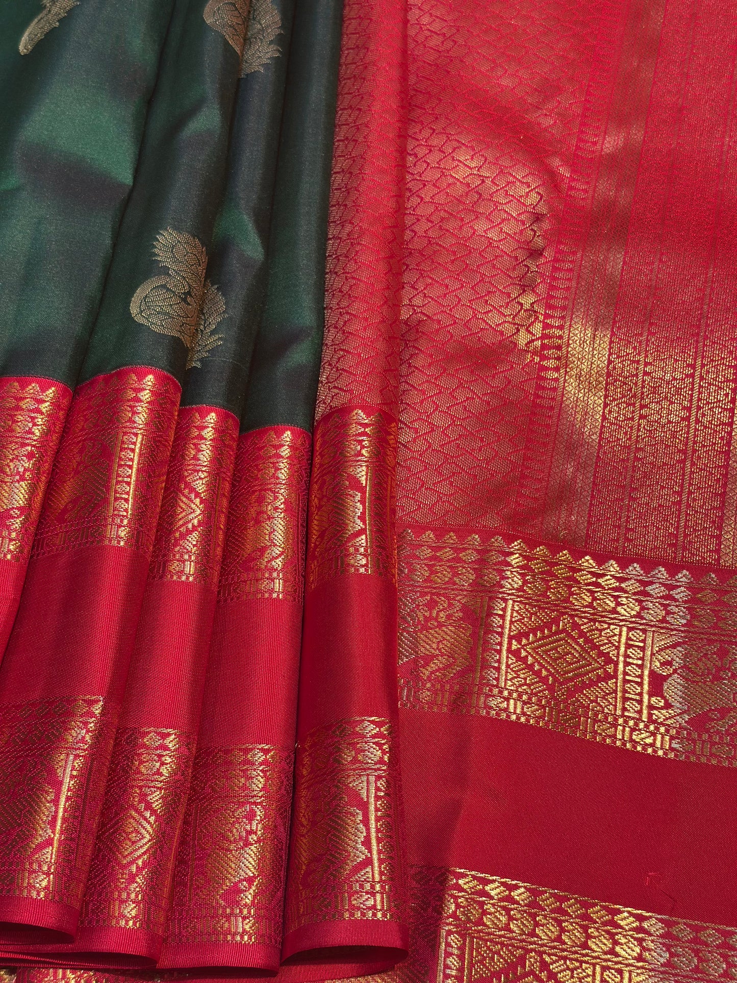 Green Handloom Kanchipuram Pure Silk Saree with Kuttu Zari