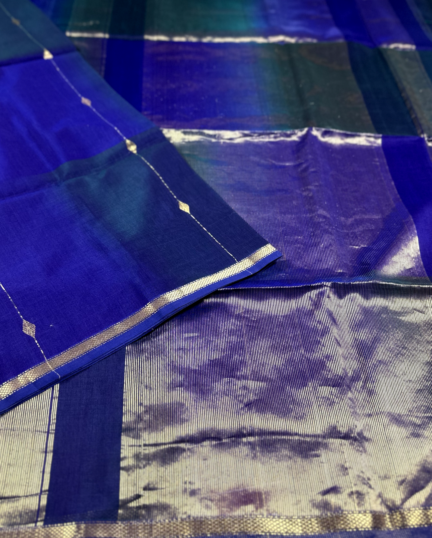 Dark Purple Maheshwari Silk Cotton Saree