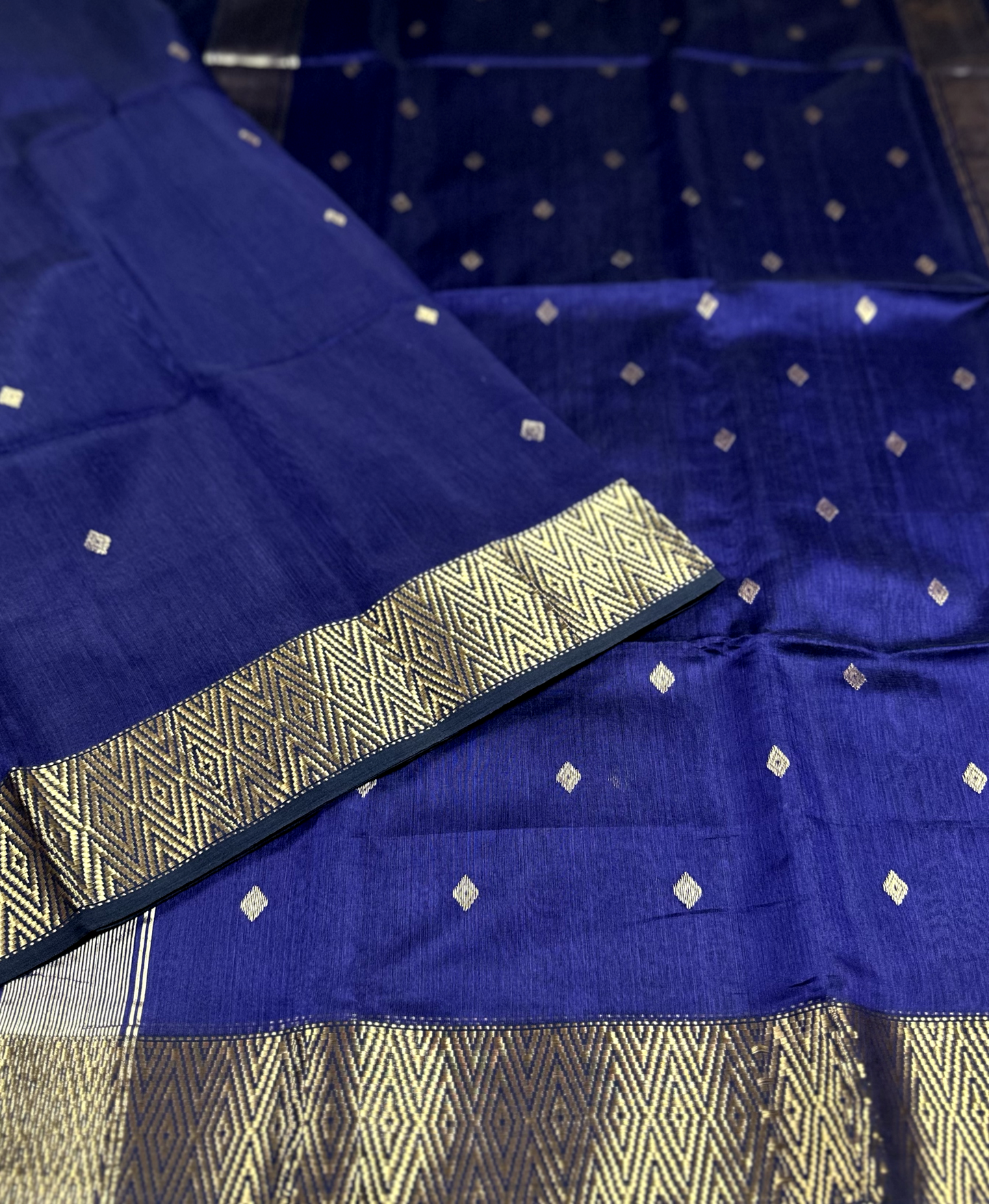Purple Dual Tone Maheshwari Silk Cotton Saree