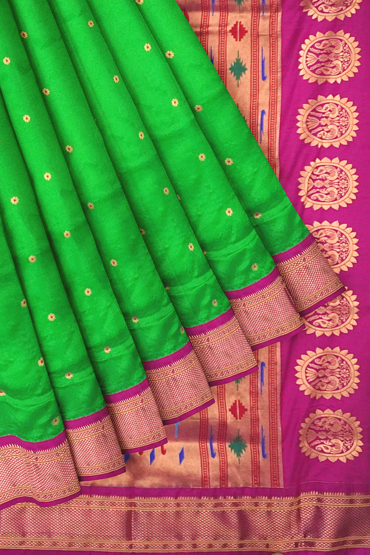 Parrot Green Pure Silk Gadwal Paithani Saree with Rani Pink Border