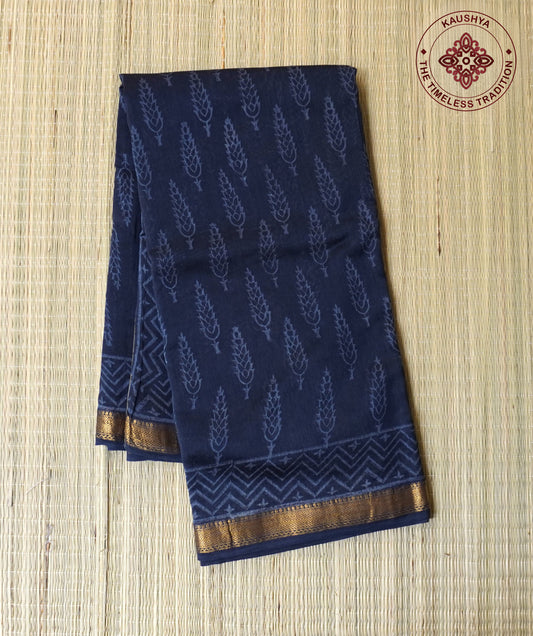 Navy Blue Maheshwari Silk Cotton Saree with Subtle Block Print
