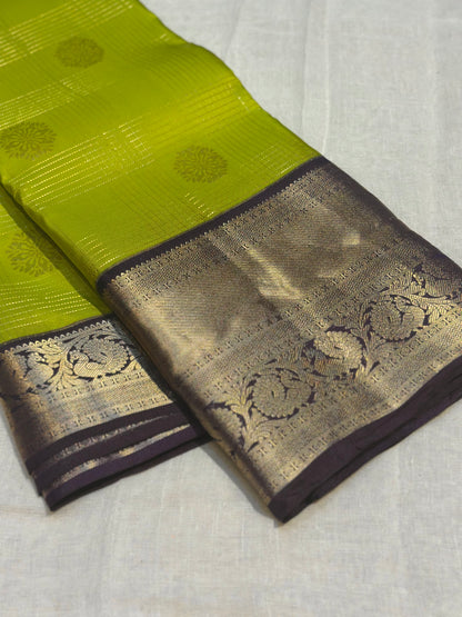 Neon Green & Dark Purple Handloom Kanchipuram Pure Silk Saree with Kottanch Jari