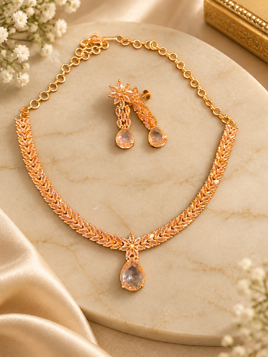 Golden Dew Necklace Set