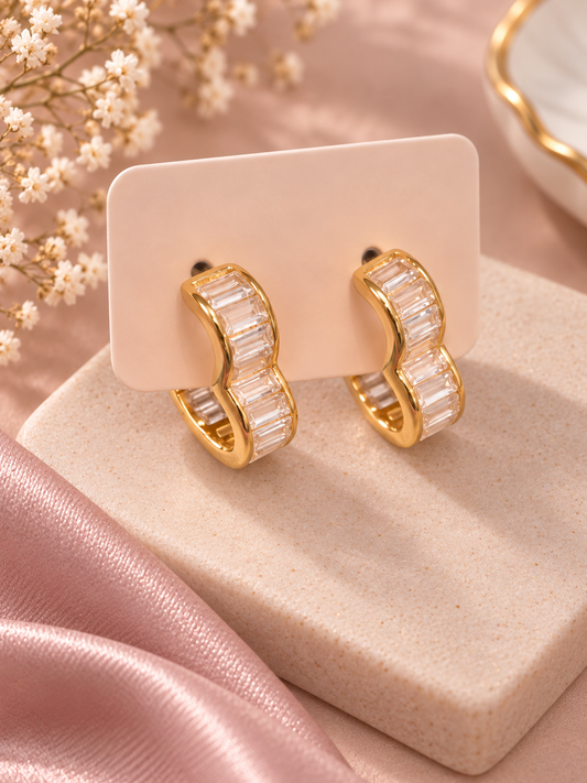 Heart Shape Earrings Electroplated 18K Gold Plated Finish