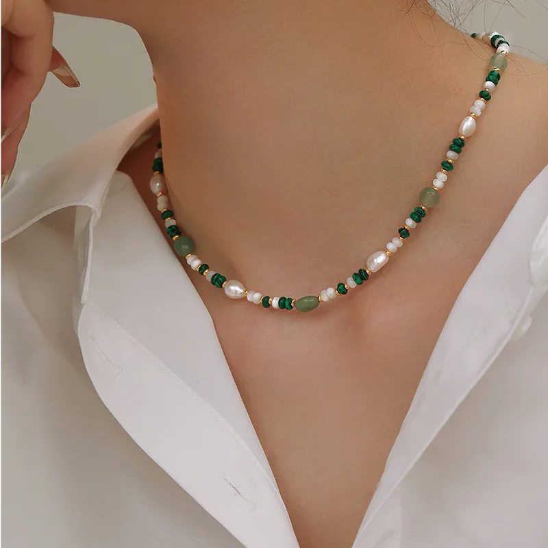 FreshWater pearl Beaded Chain Necklace For Women Featuring Copper Pendant With FreshWater pearl Inlay
