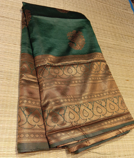 Green Soft Litchi Silk Saree With Jaquard Work